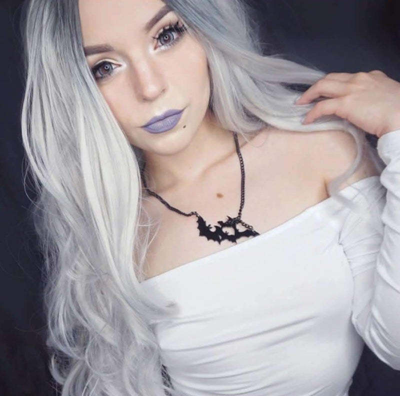 Besuante Beautyself Silver Grey Costume Wigs for Women Halloween Curly Long Wavy Fashion Cosplay Ombre Black Mix Gray Hair Wigs with Wig Cap - Image 2